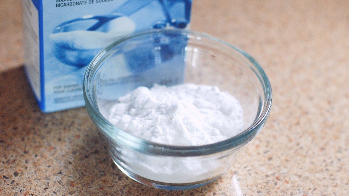 baking soda in a glass bowl