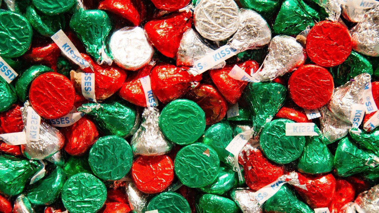 can-you-recycle-hershey-s-kiss-wrappers-sustainabilitynook