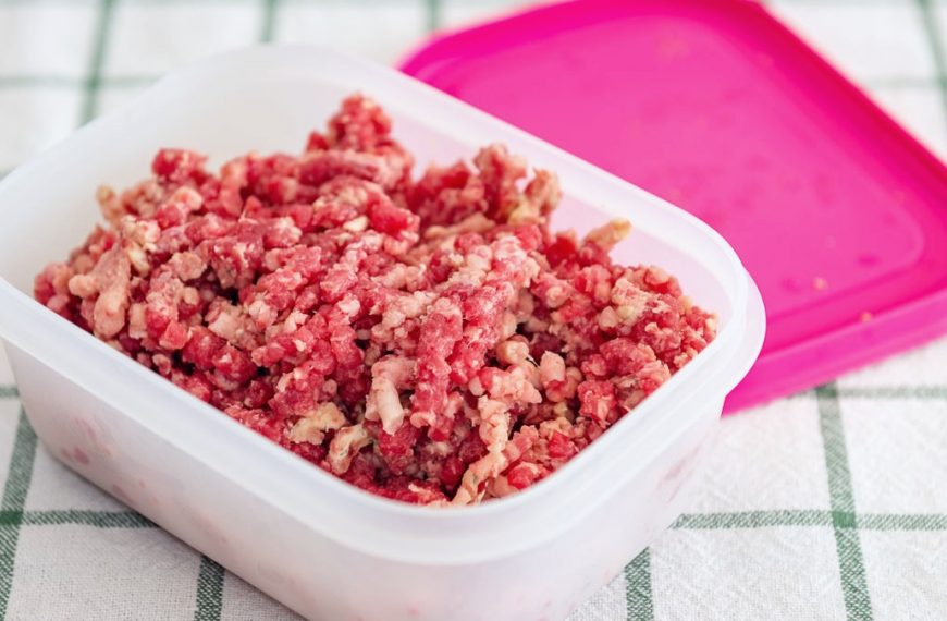Can You Store Raw Meat in Your Tupperware Containers?