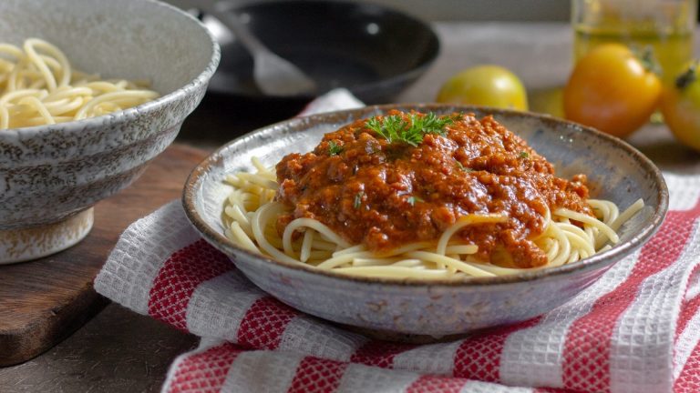 Freezing Spaghetti Sauce: Everything You Need to Know