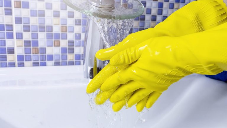 Can You Recycle Rubber Gloves?