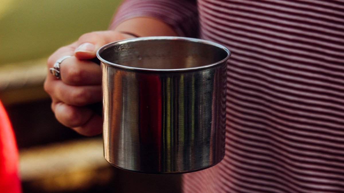 metal cups