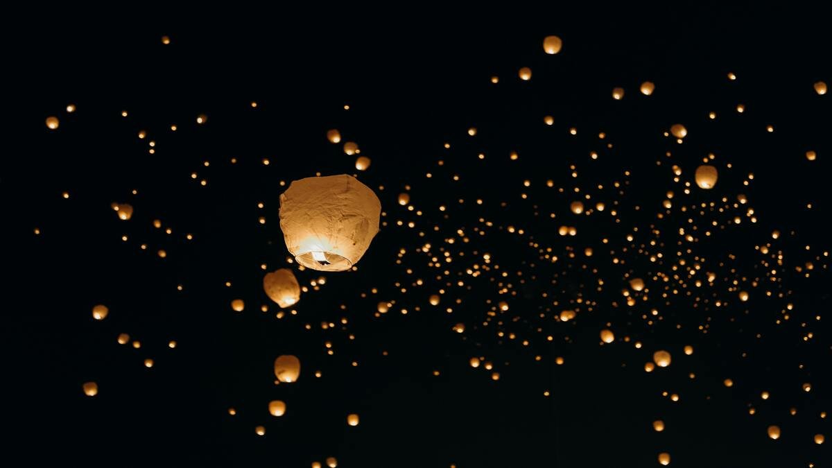 sky lanterns