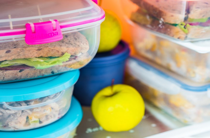 tupperware containers